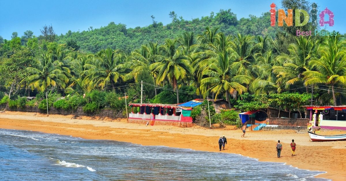 7 Best Places to Visit in Goa With Friends to Enjoy Good Times and Tan Lines