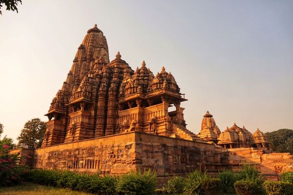 Did You Know that a British Captain Rediscovered Khajuraho Temple and Introduced It to the World?