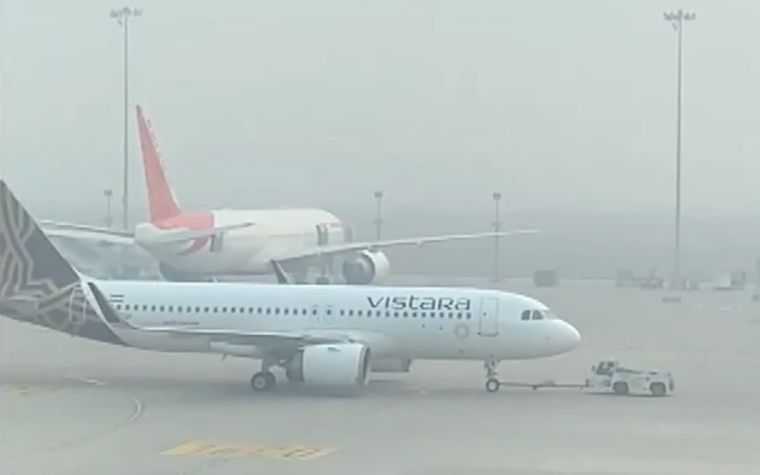 Delhi Airport Disruption 228 Flights Cancelled, 5 Diverted as Dense Fog Hits Capital