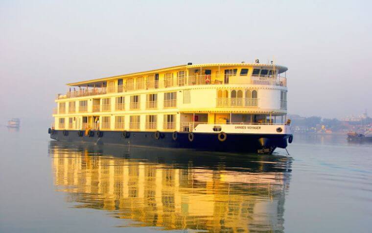 Golden Triangle Cruise ( Royal and Luxury)