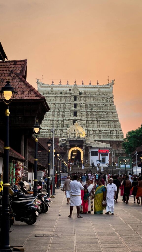 Thiruvananthapuram – Heritage, Administration, and Coastal Beauty